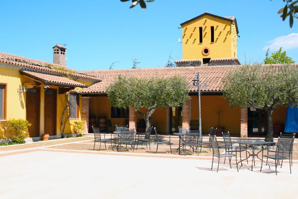 מלון אריאנו אירפינו Agriturismo Macchiacupa מראה חיצוני תמונה